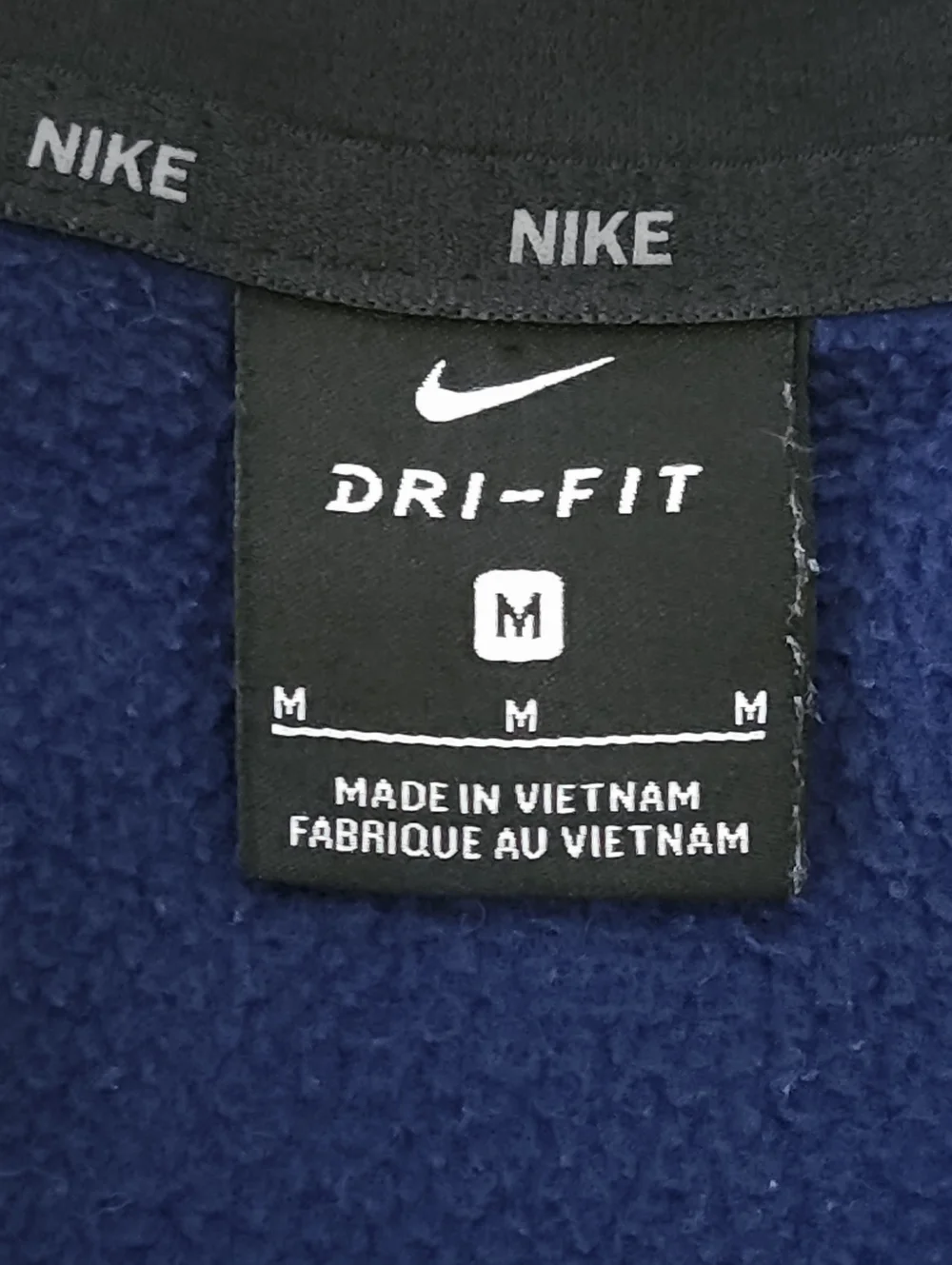 Nike Dri-FIT Navy Black Colorblock Fleece Hoodie Medium Gorpcore Stealth Athleti